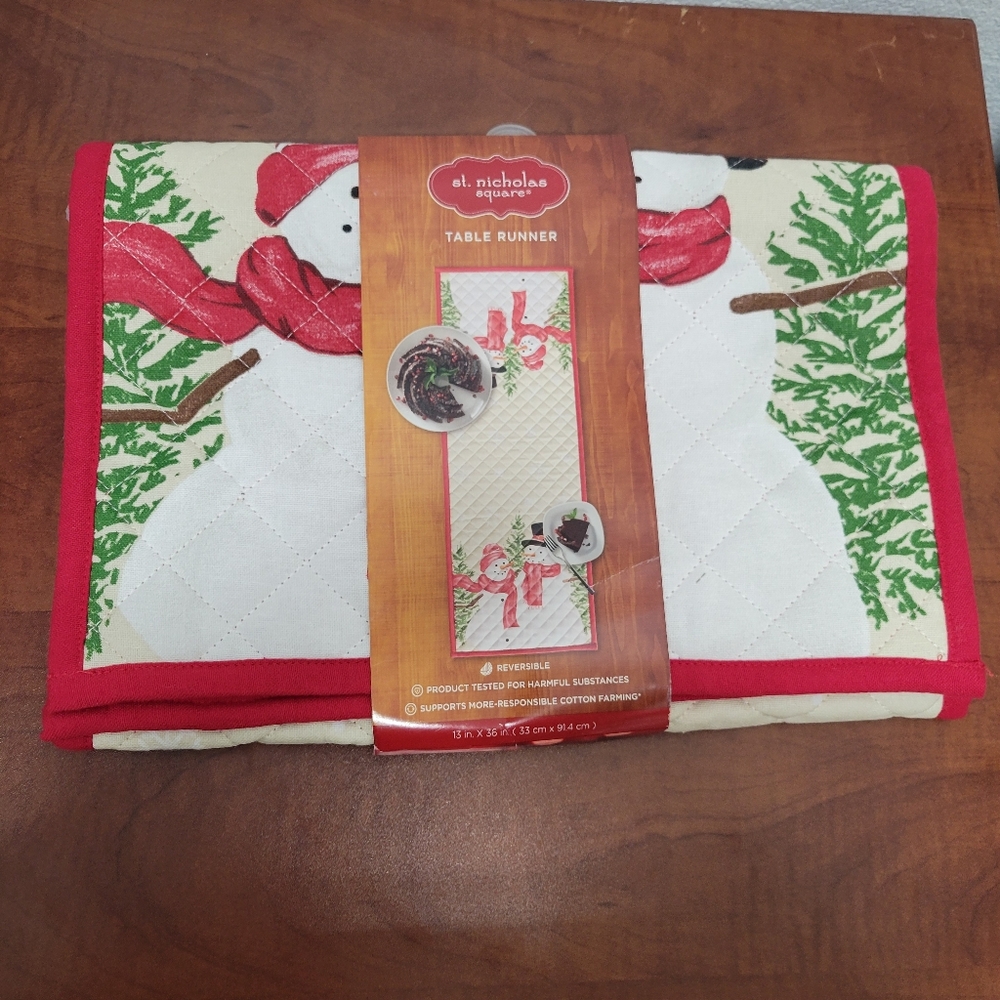 St. Nicholas Snowman Table Runner 13 In X 36 In Nwt